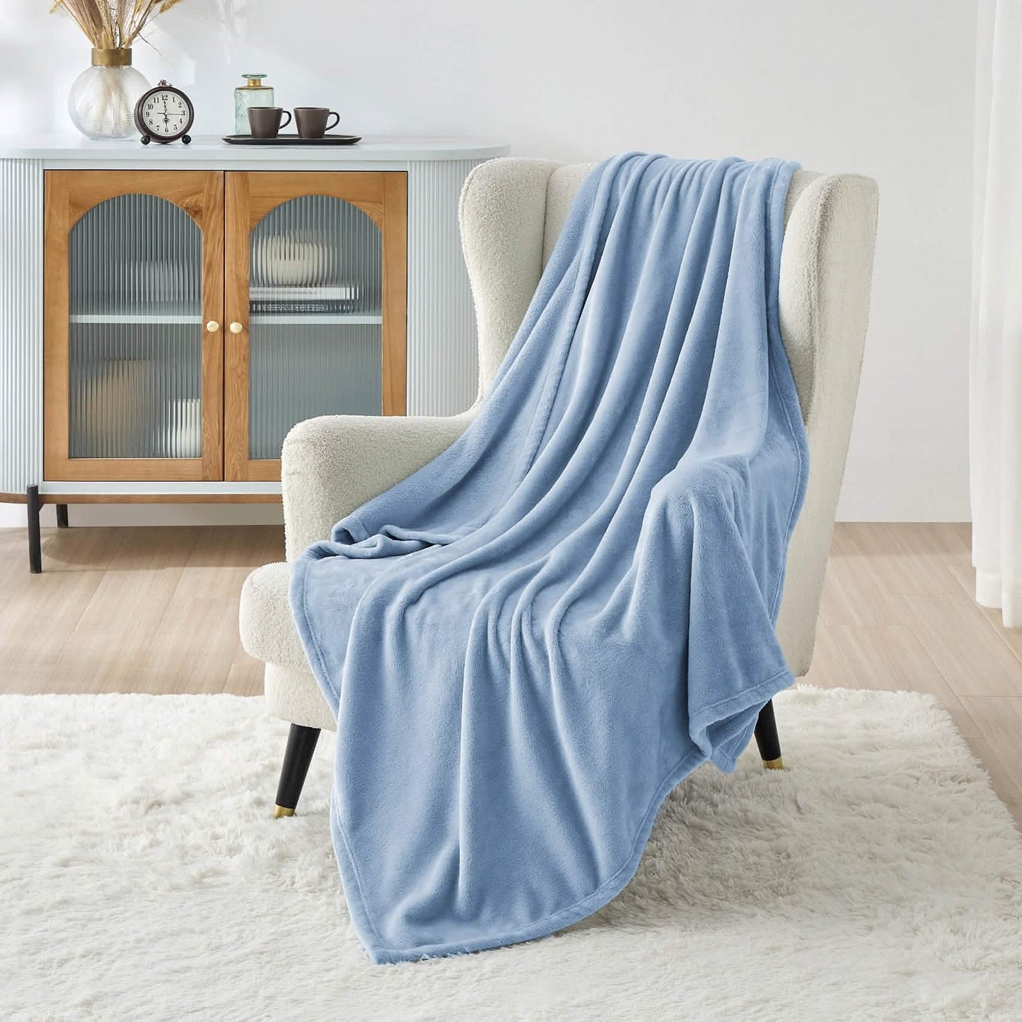 Plush Fleece Throw Blanket