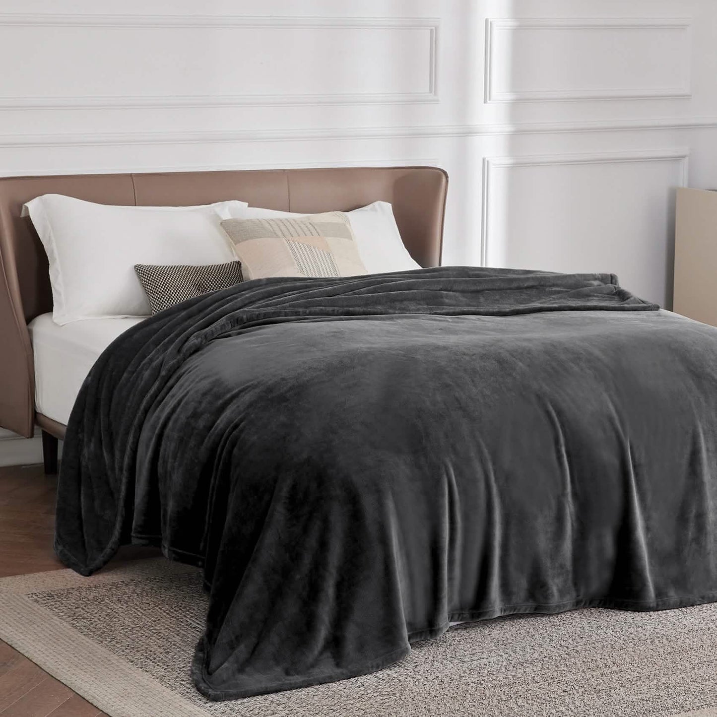 Plush Fleece Throw Blanket