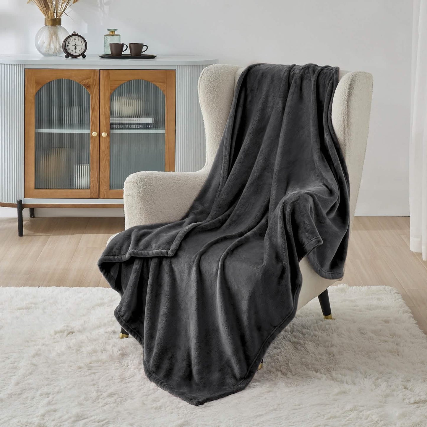 Plush Fleece Throw Blanket