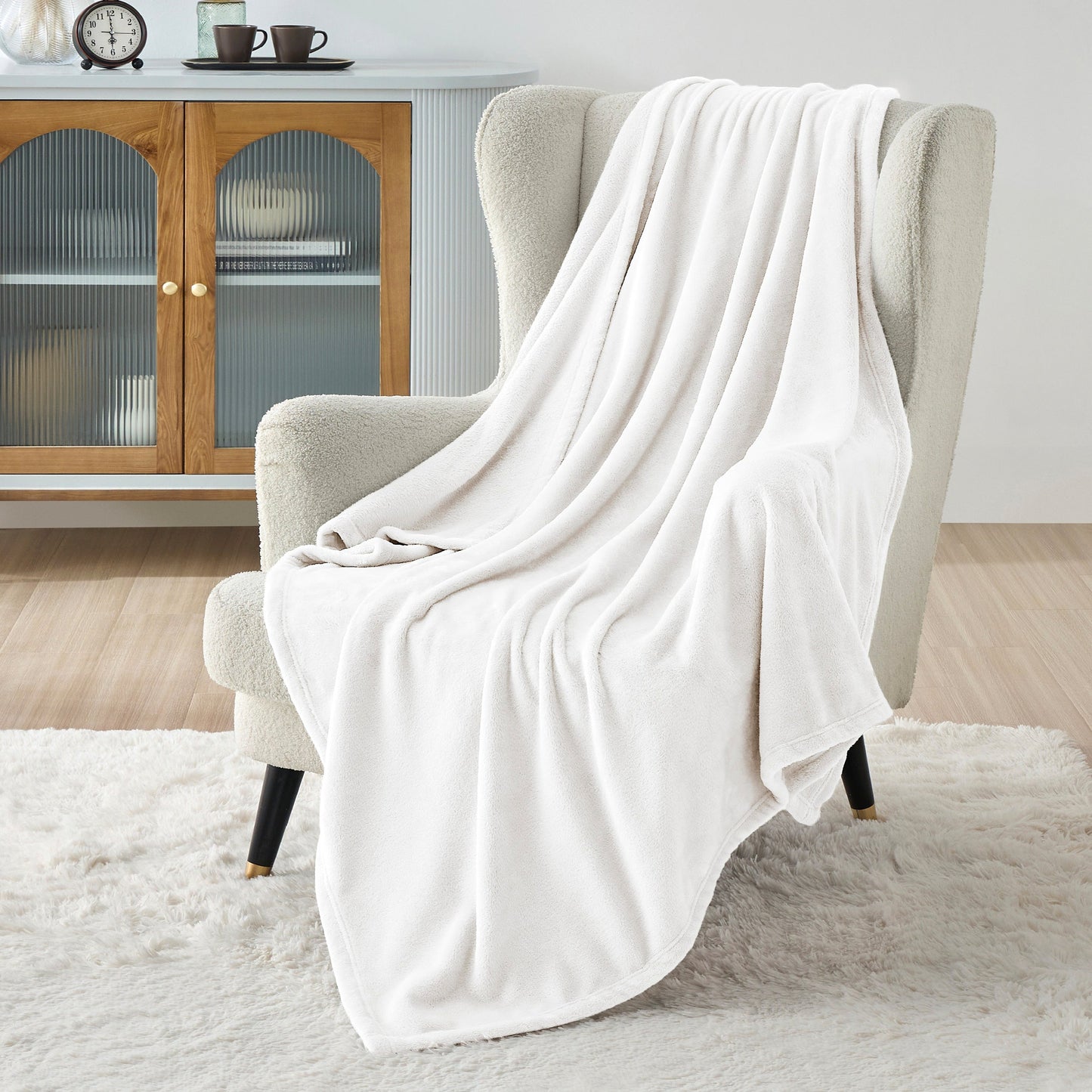 Plush Fleece Throw Blanket