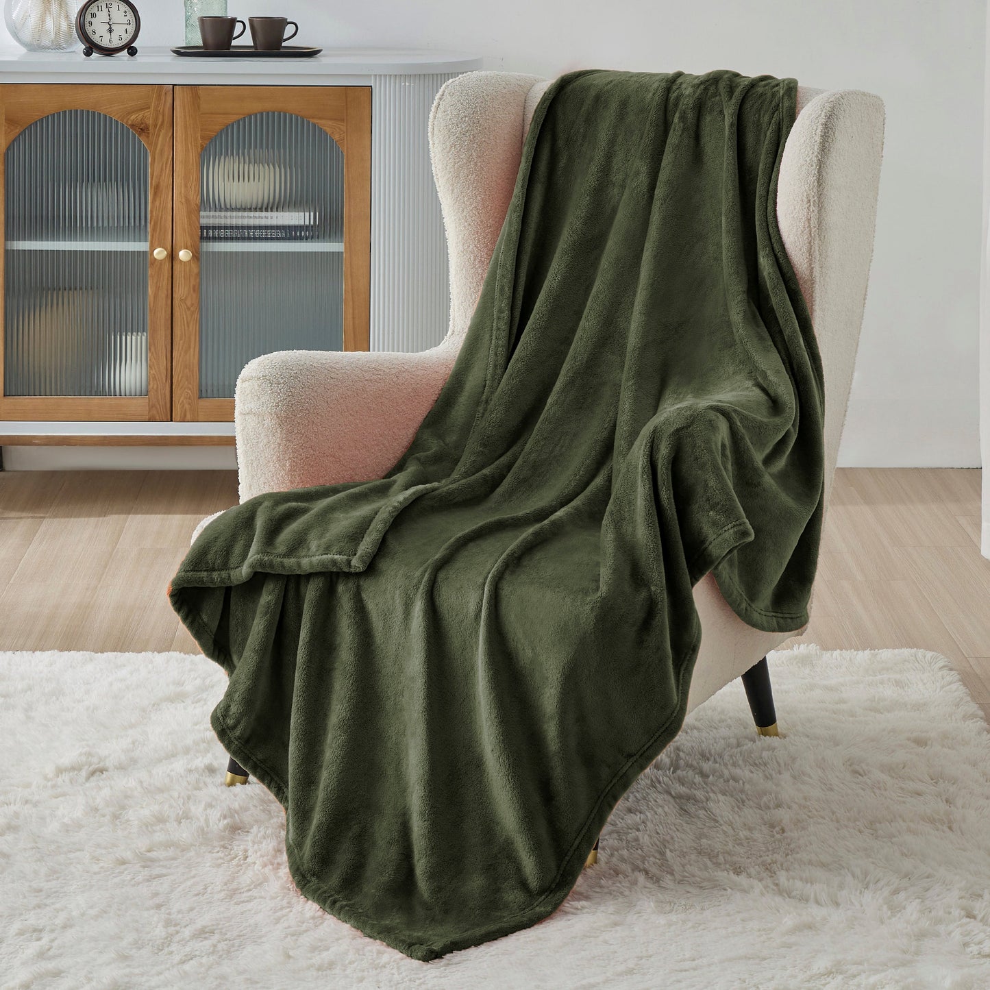 Plush Fleece Throw Blanket