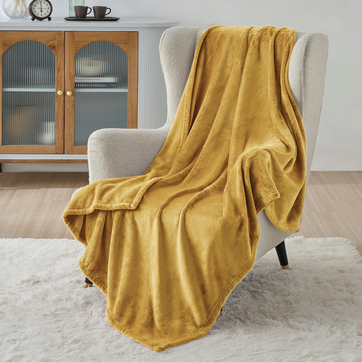 Plush Fleece Throw Blanket