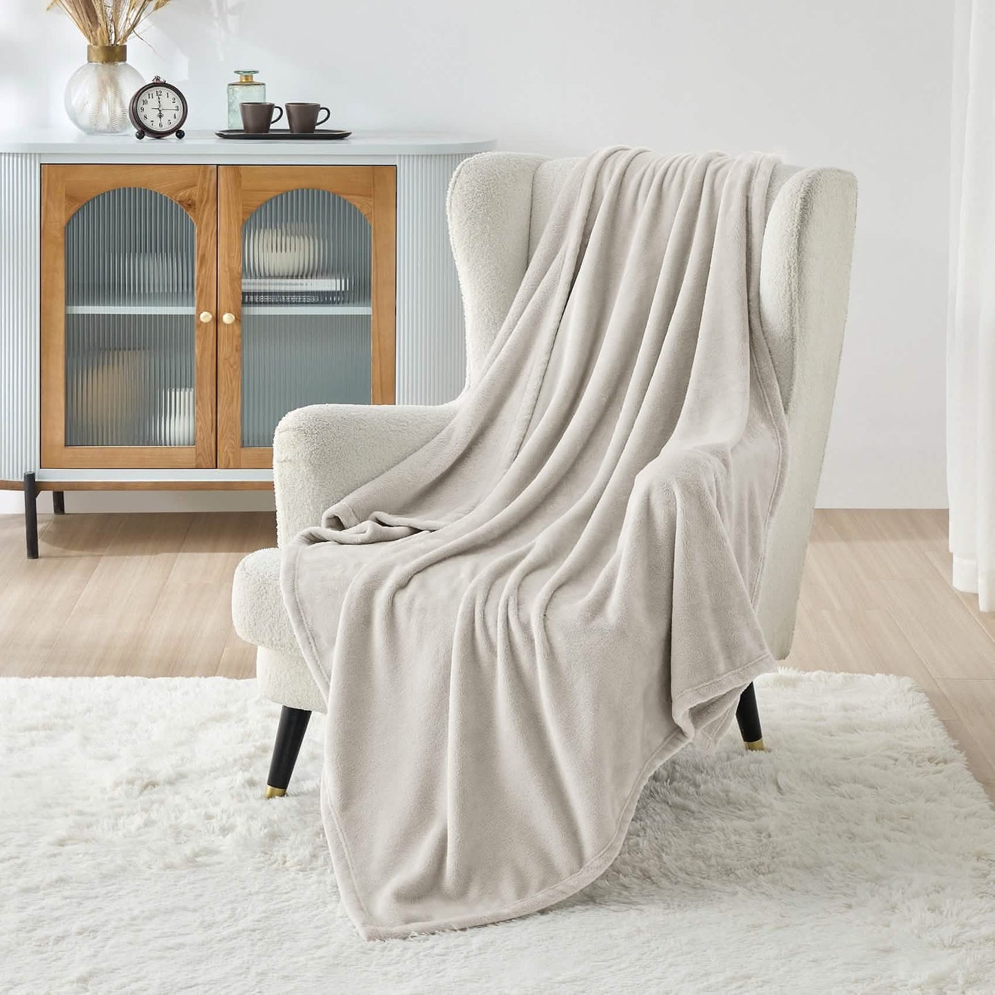 Plush Fleece Throw Blanket