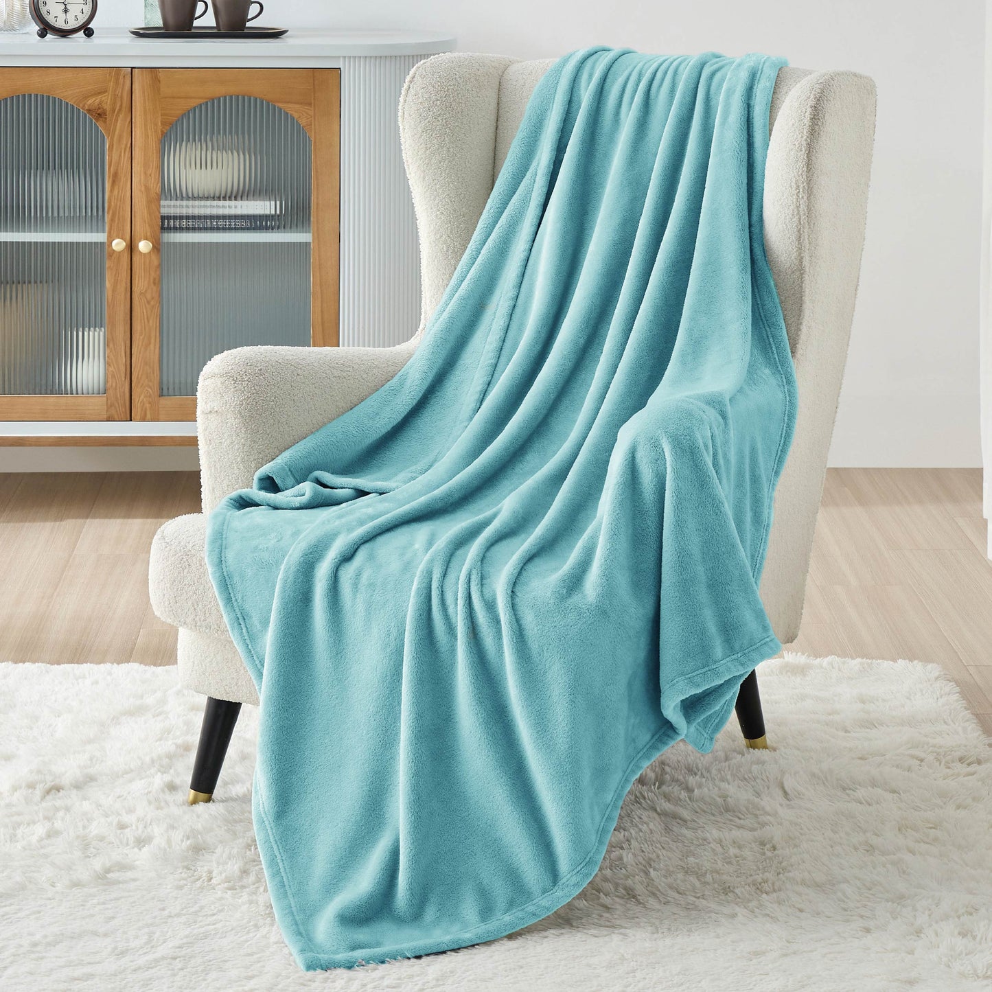 Plush Fleece Throw Blanket