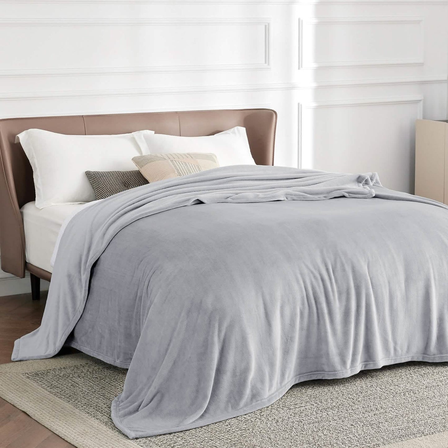 Plush Fleece Throw Blanket