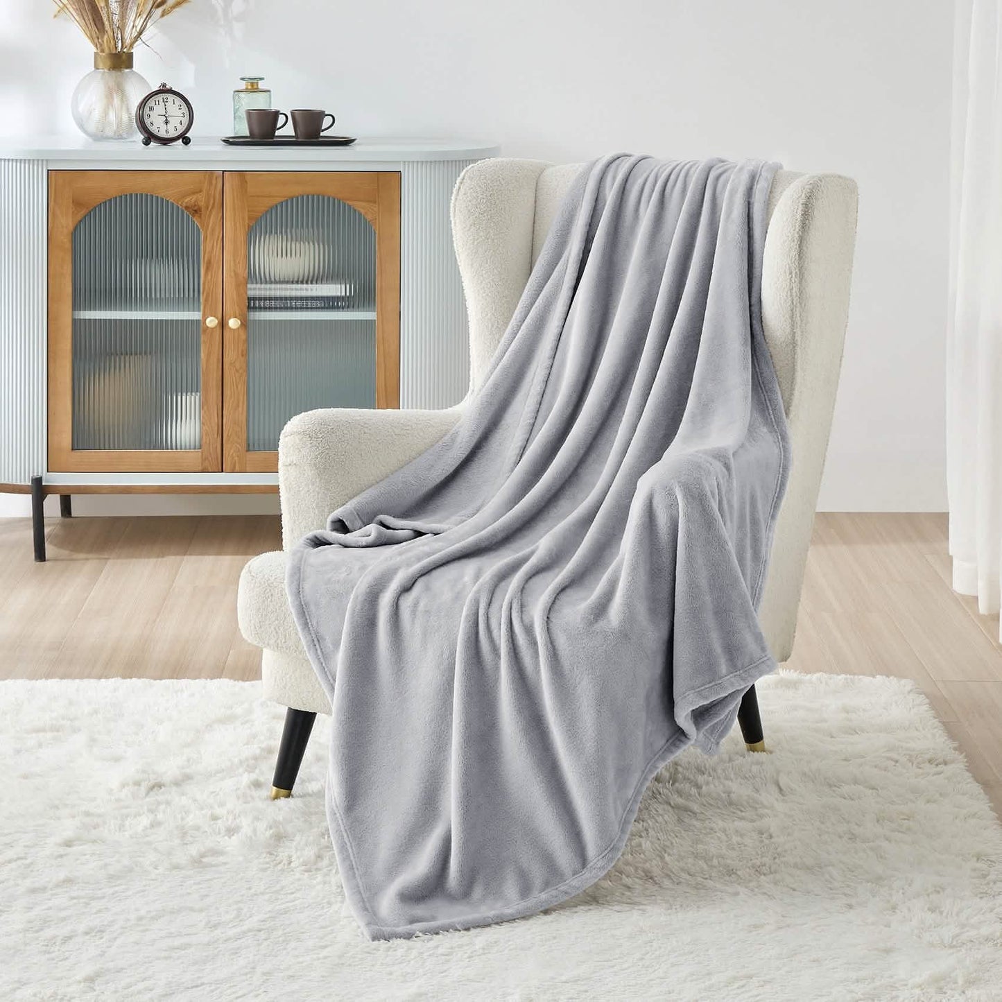 Plush Fleece Throw Blanket