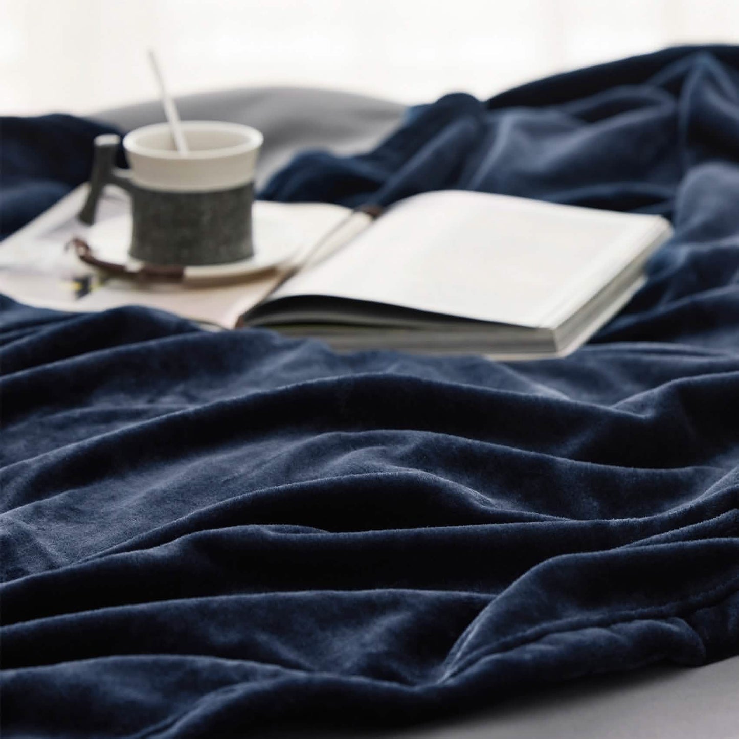 Plush Fleece Throw Blanket