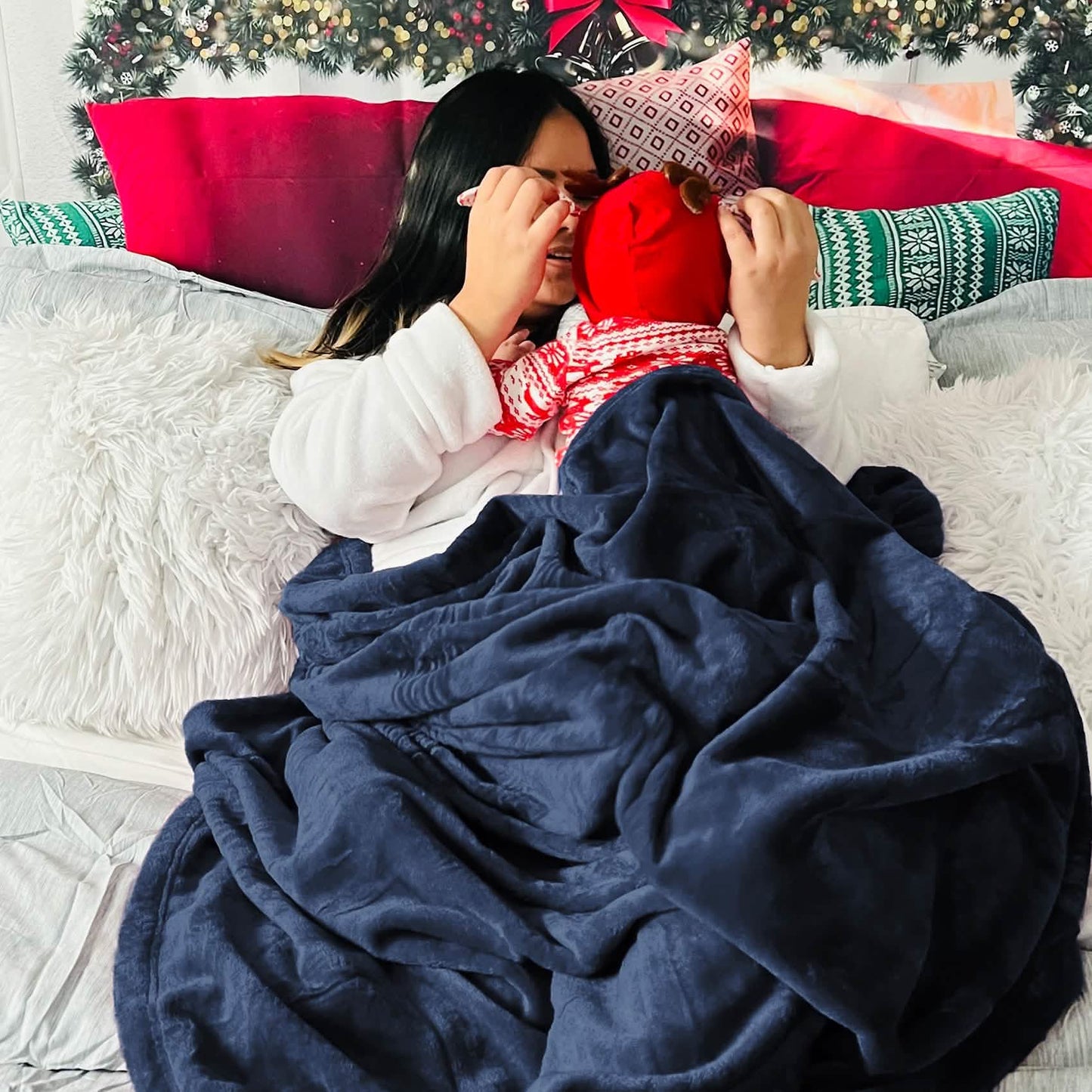 Plush Fleece Throw Blanket
