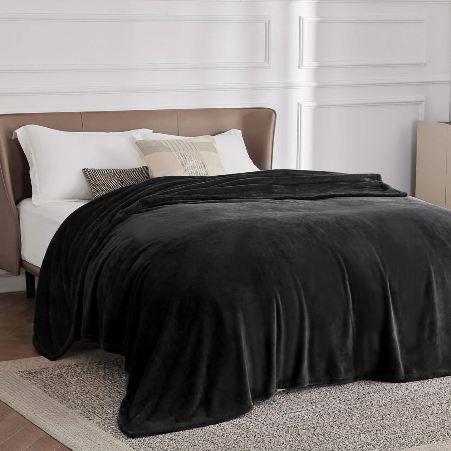 Plush Fleece Throw Blanket