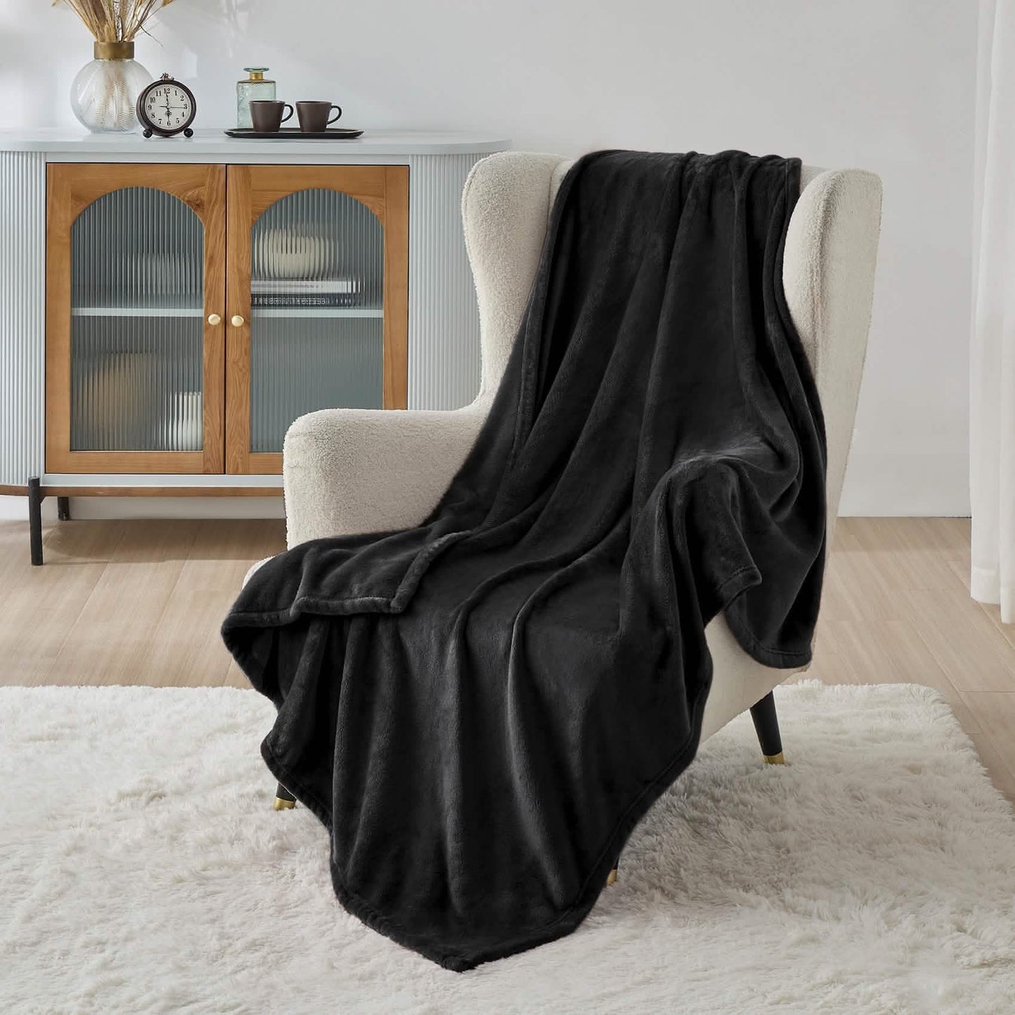Plush Fleece Throw Blanket
