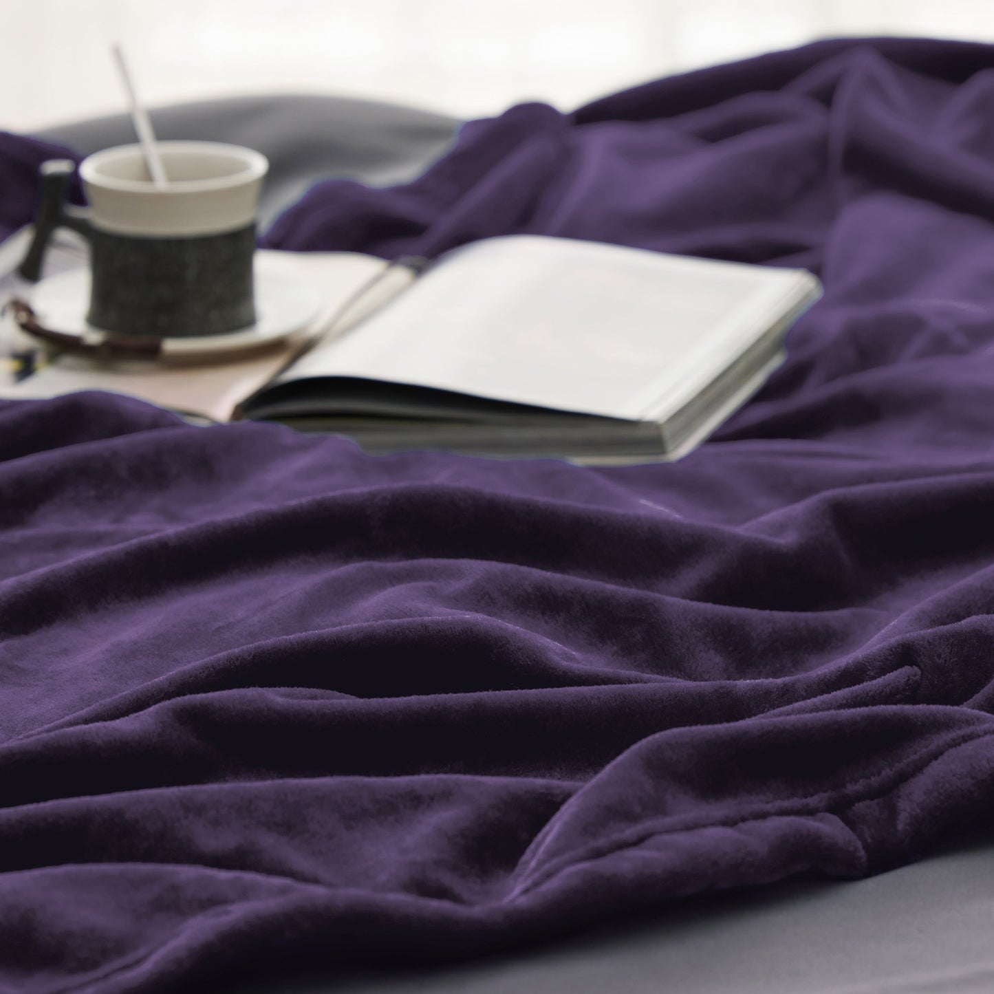 Plush Fleece Throw Blanket
