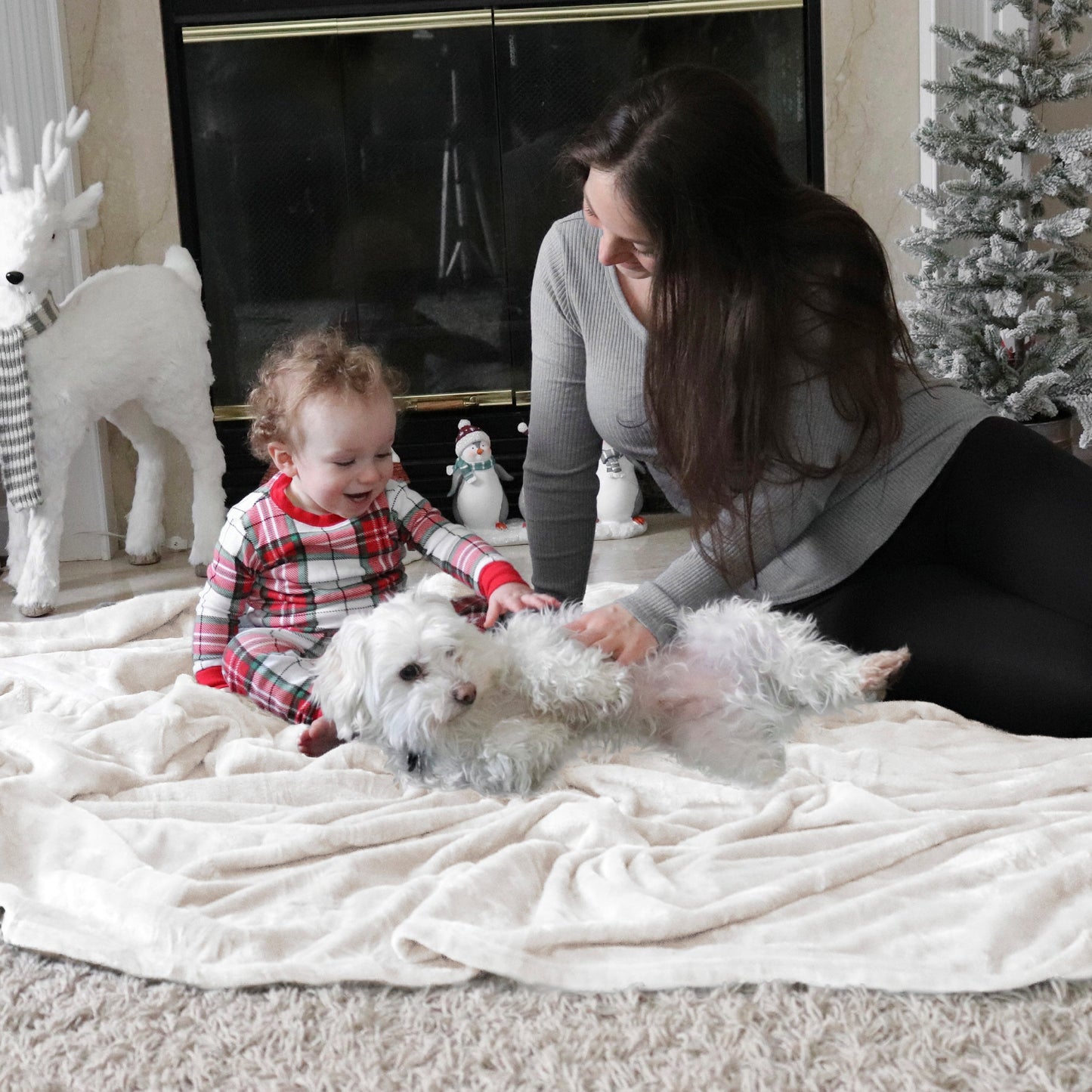 Plush Fleece Throw Blanket