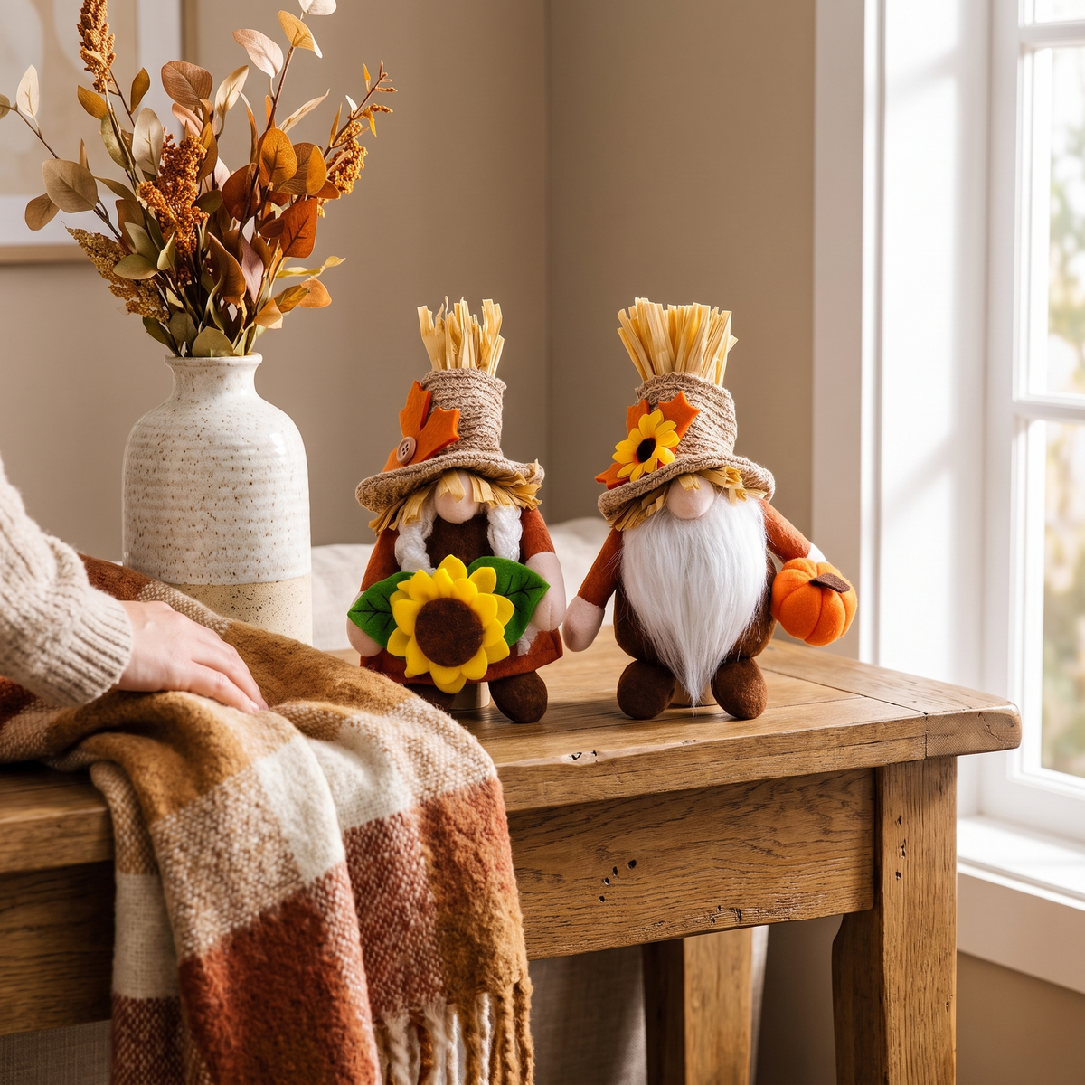 Fall Thanksgiving Gnome Plush Decorations With Pumpkin